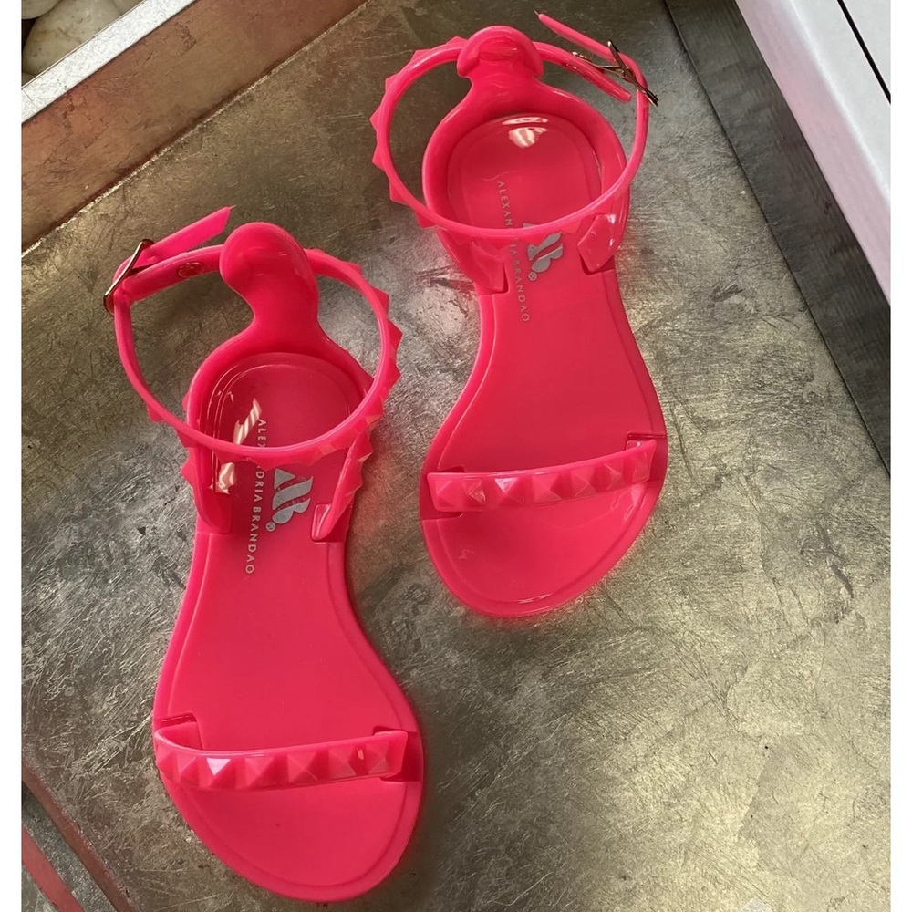 NWT Girls Neon Pink Sandal 💖